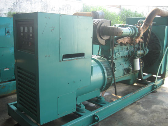 西陵出租发电机-发电机组购买指南都有哪些