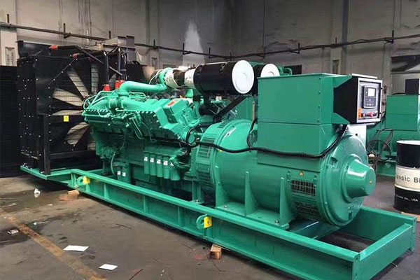 西陵温度对电压测量结果的具体影响程度是多少？